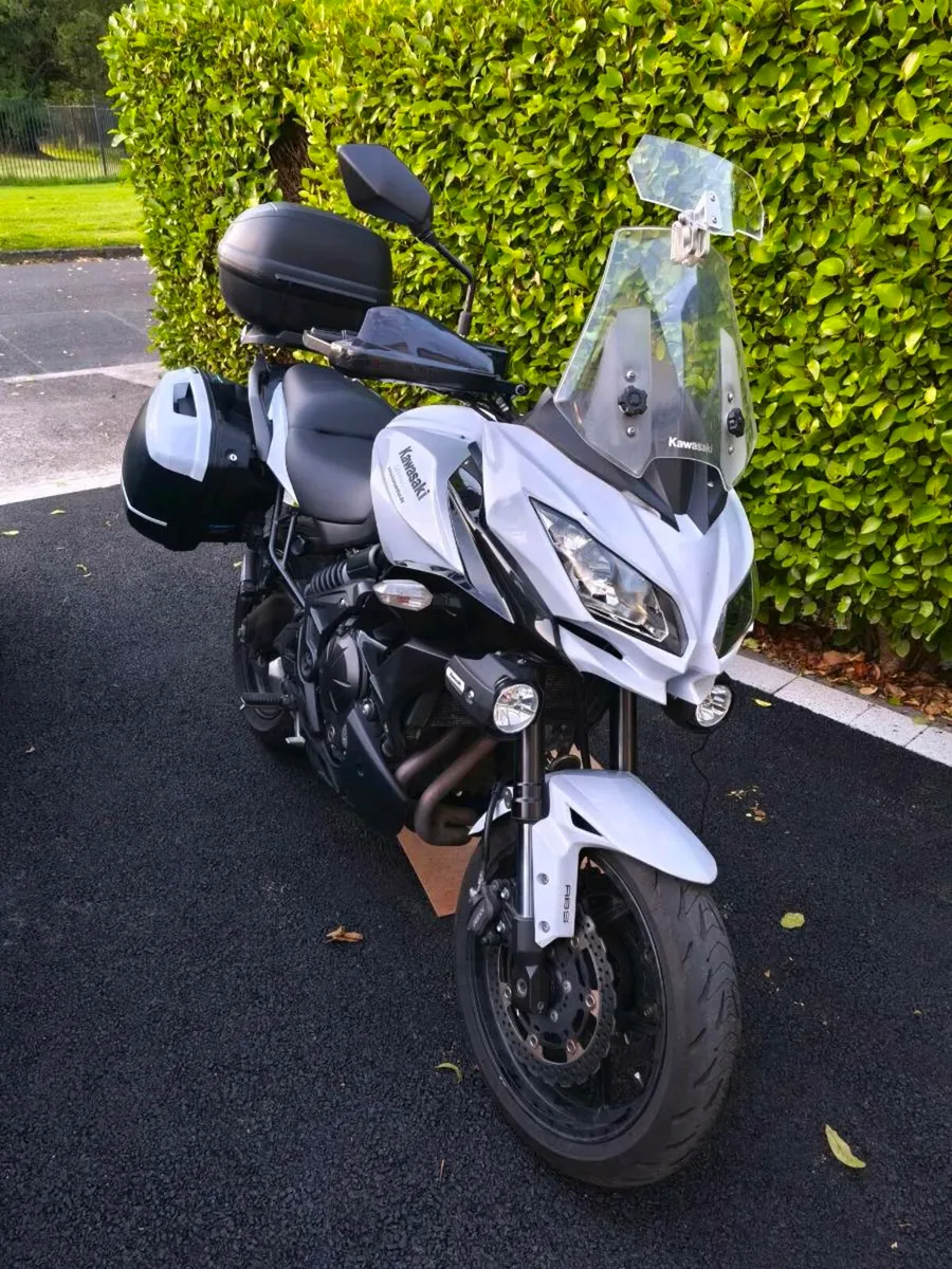 Kawasaki Versys 650 Grand Tourer - Image 4