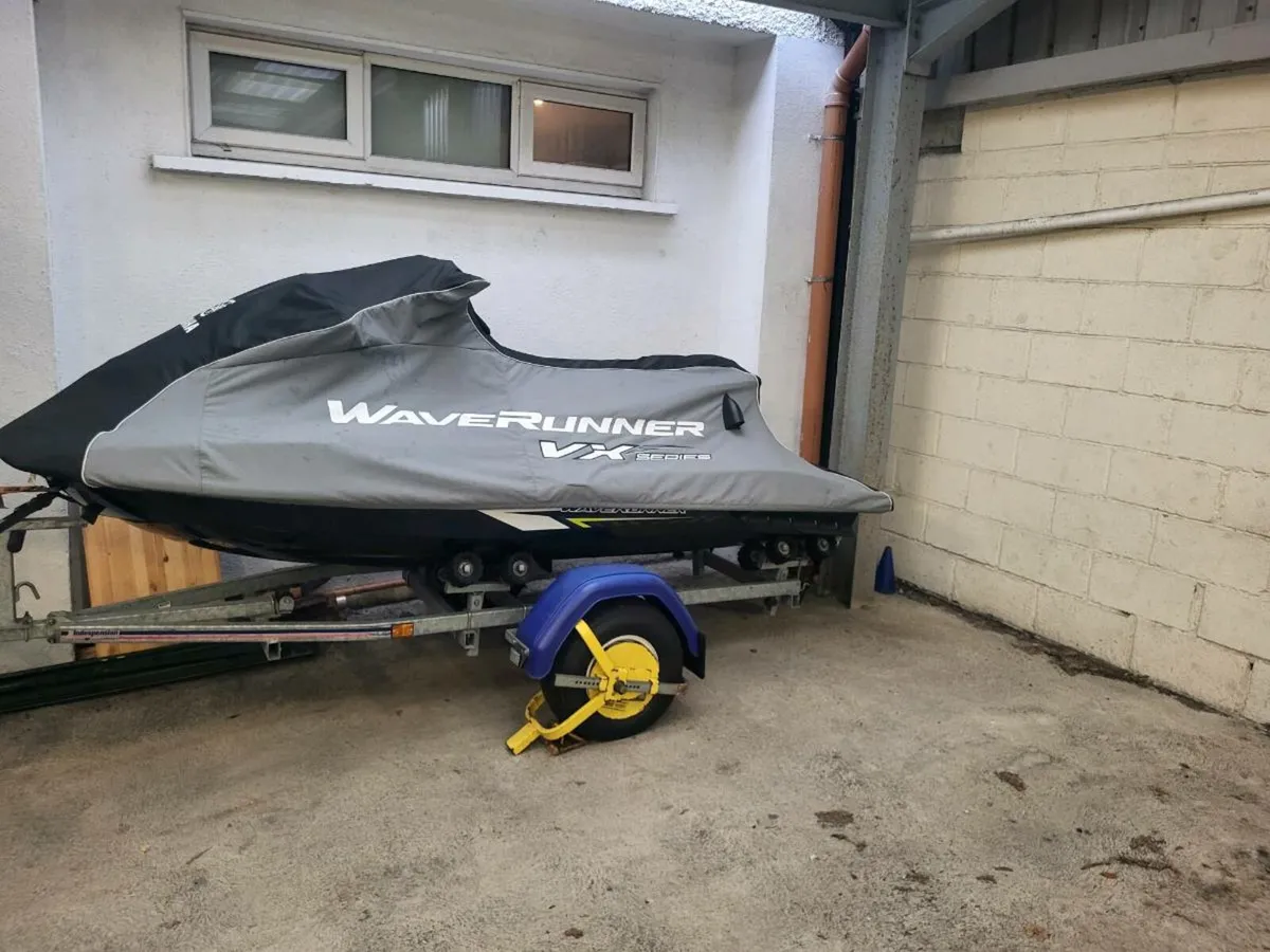 Yamaha VR1 JET SKI - Image 4