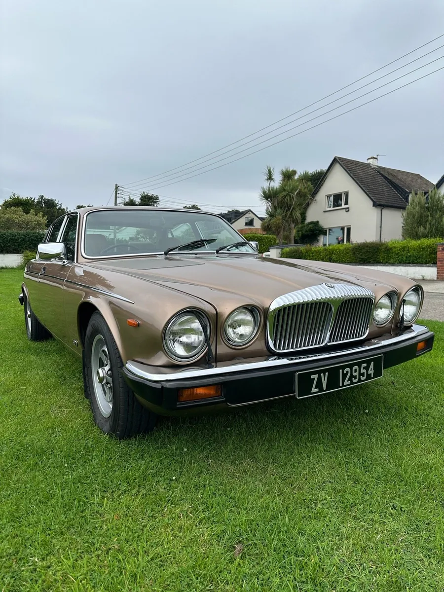 1988 Daimler Double Six - Image 1