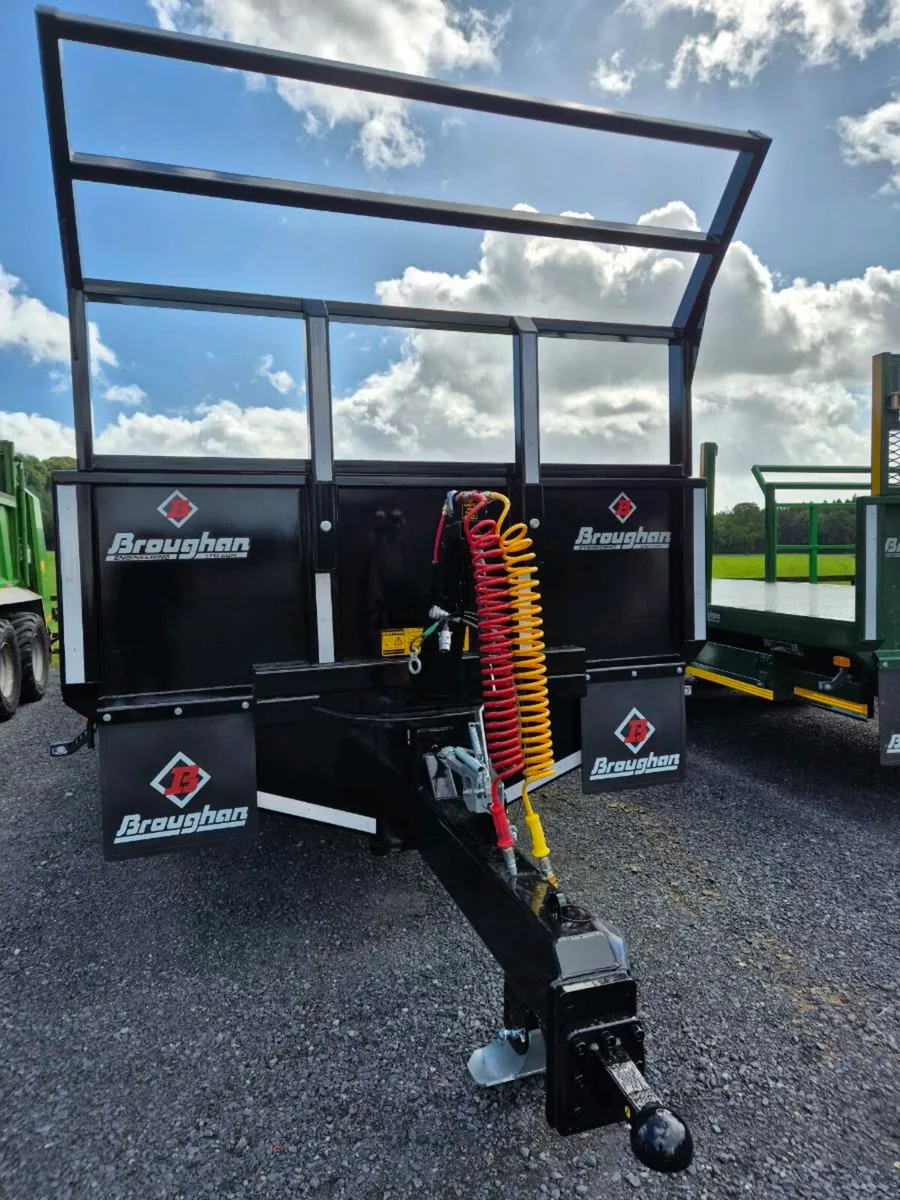 Broughan trailer - Image 2