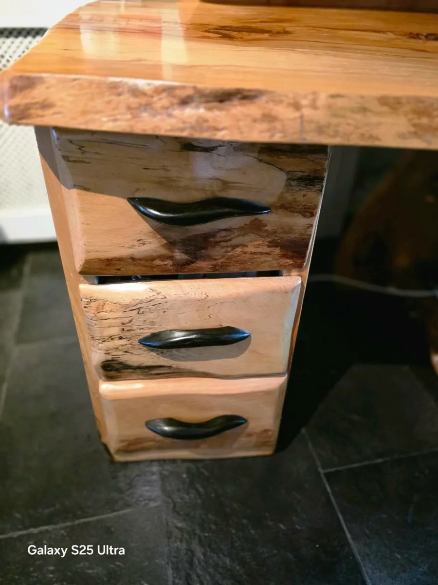 Office desk freeform wooden bespoke piece - Image 4