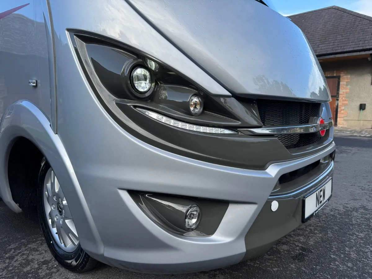 Burstner MK2 Elegance I 910G - Automatic - Image 4