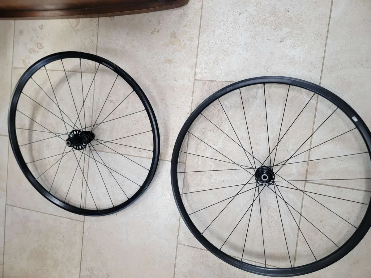 Bike wheels - Image 1