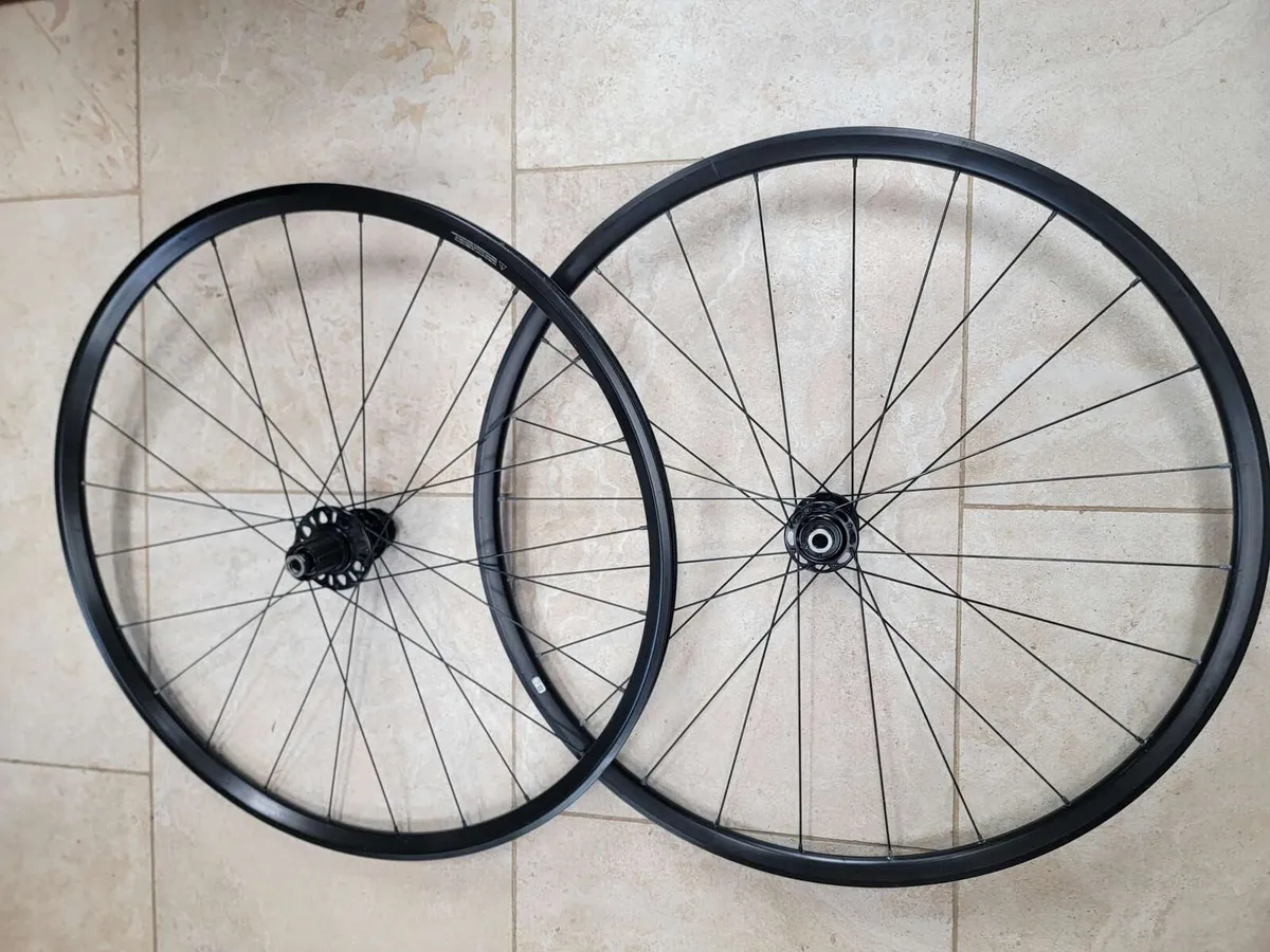 Bike wheels - Image 2
