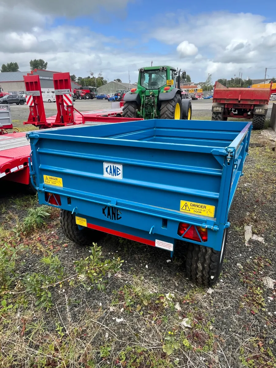 Kane Trailer - Image 2