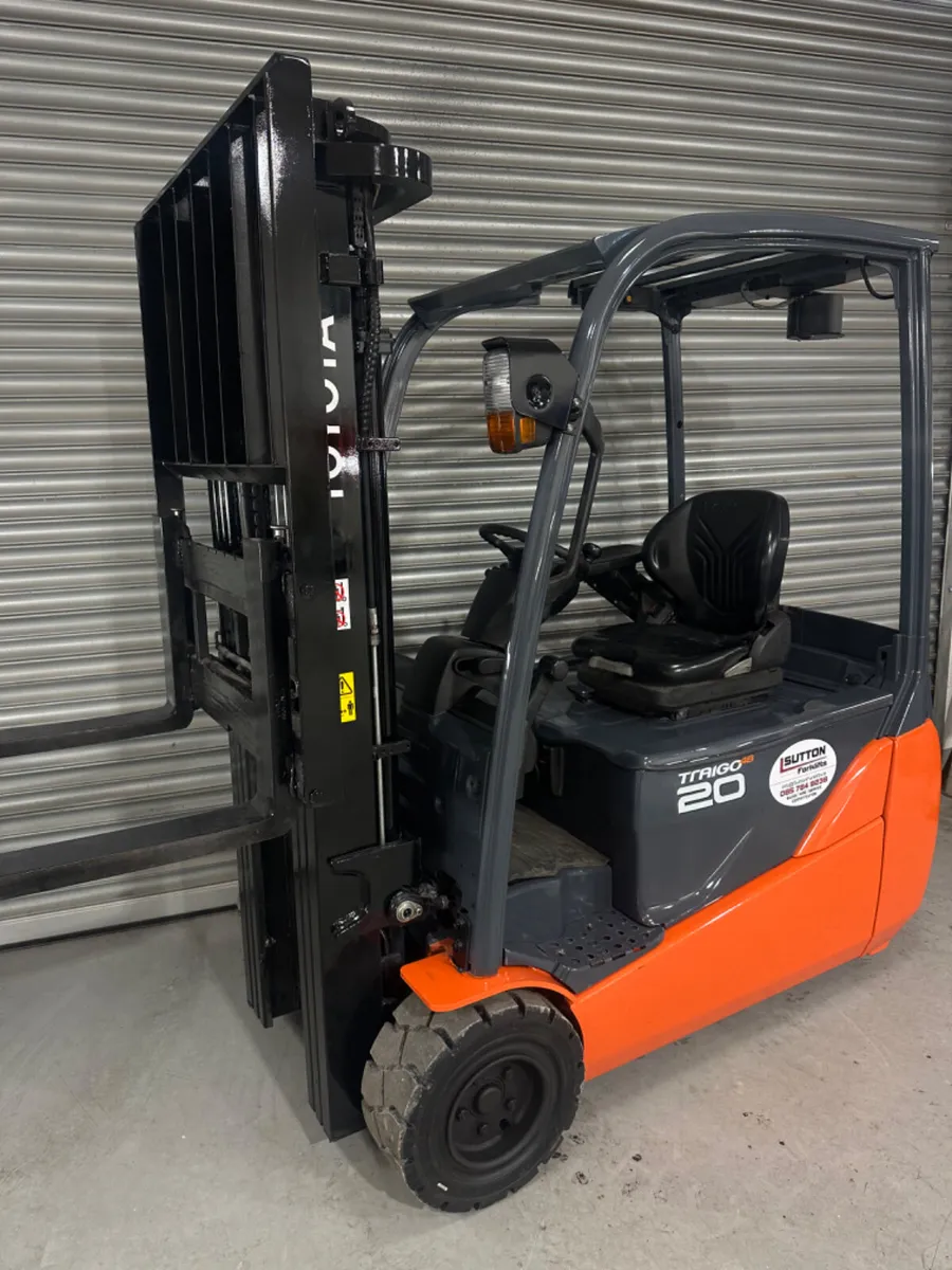 Toyota 2 Ton Electric Forklift - Image 4