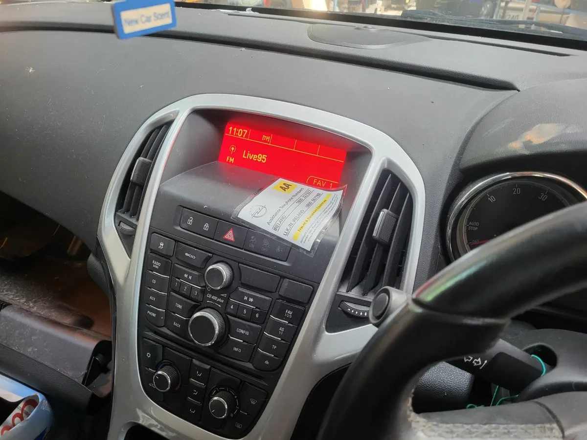 2015 Opel astra diesel - Image 2