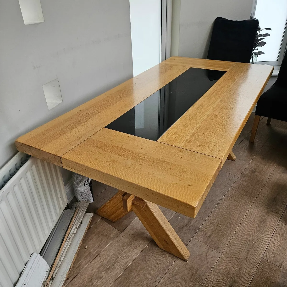 Kitchen Table and Chairs - Image 4