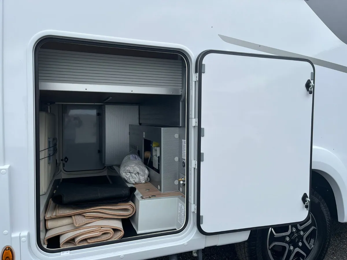 Rapido C50 - Automatic - Image 4