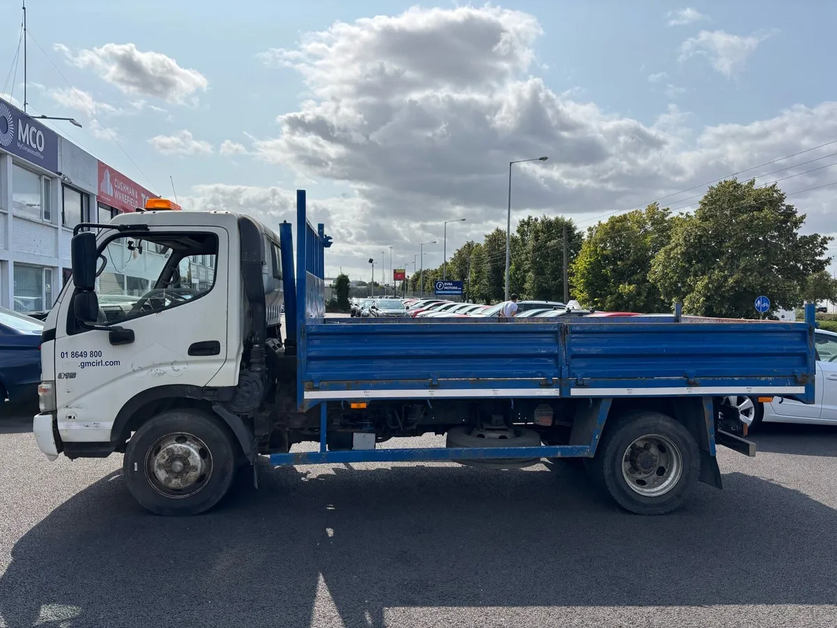 Hino tipper 300 7.5 tonne - Image 3