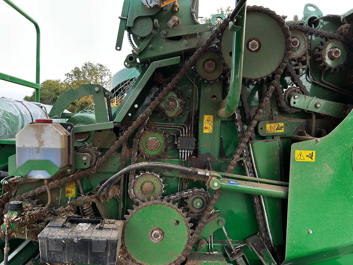 2019 McHale F5600 - Image 4