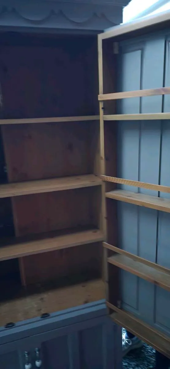 Large pantry press - Image 3