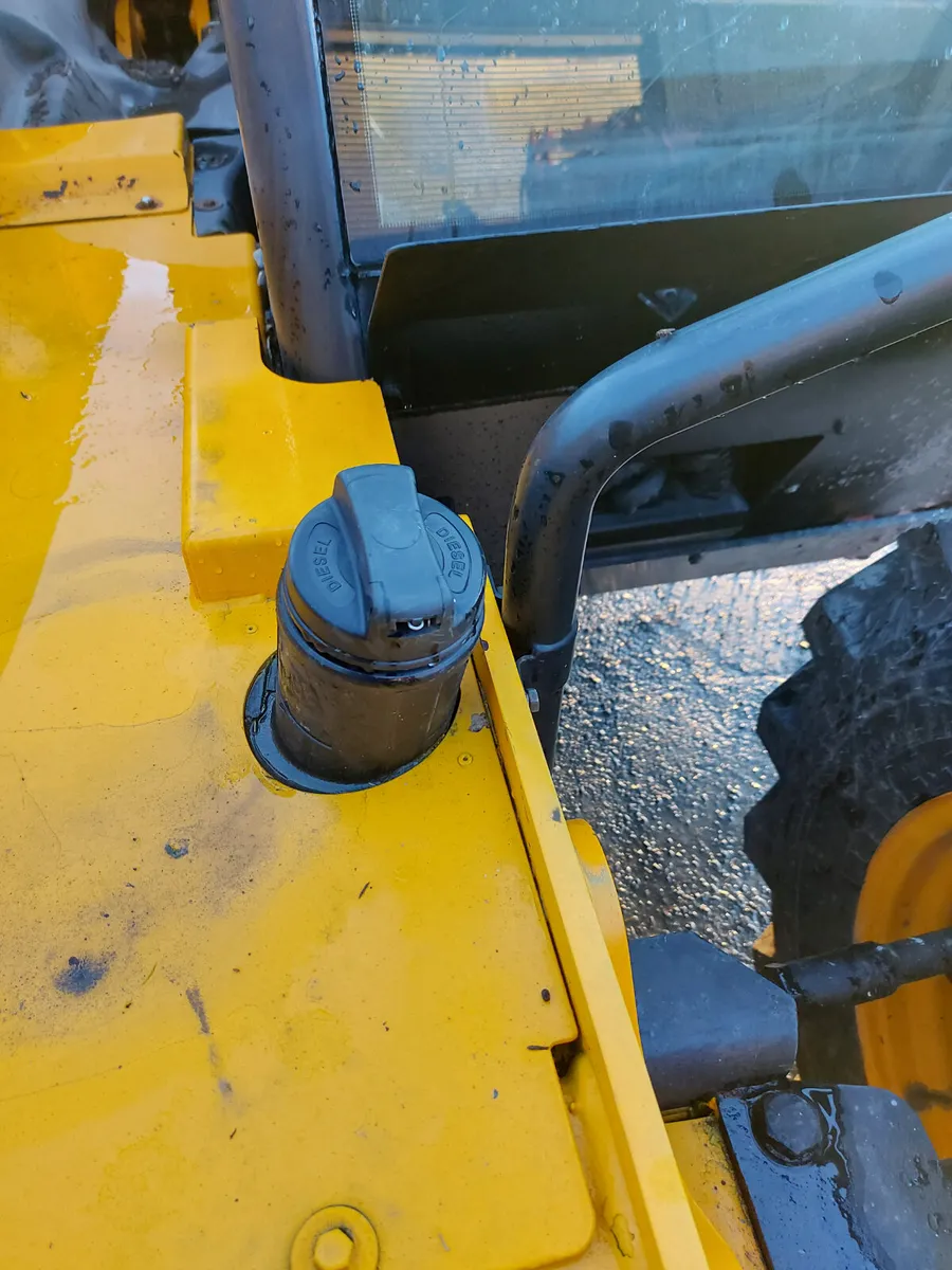Jcb - Image 3