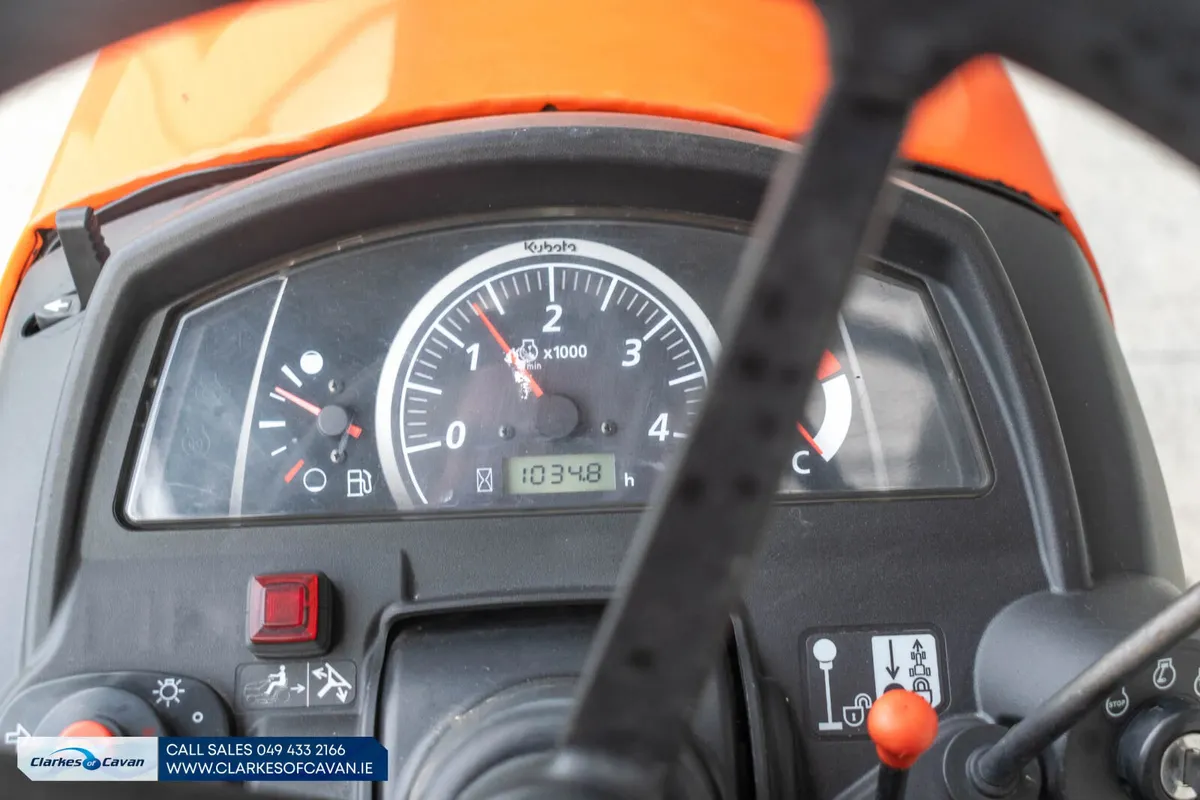 Used 2020 Kubota G231LD Lawnmower - Image 4