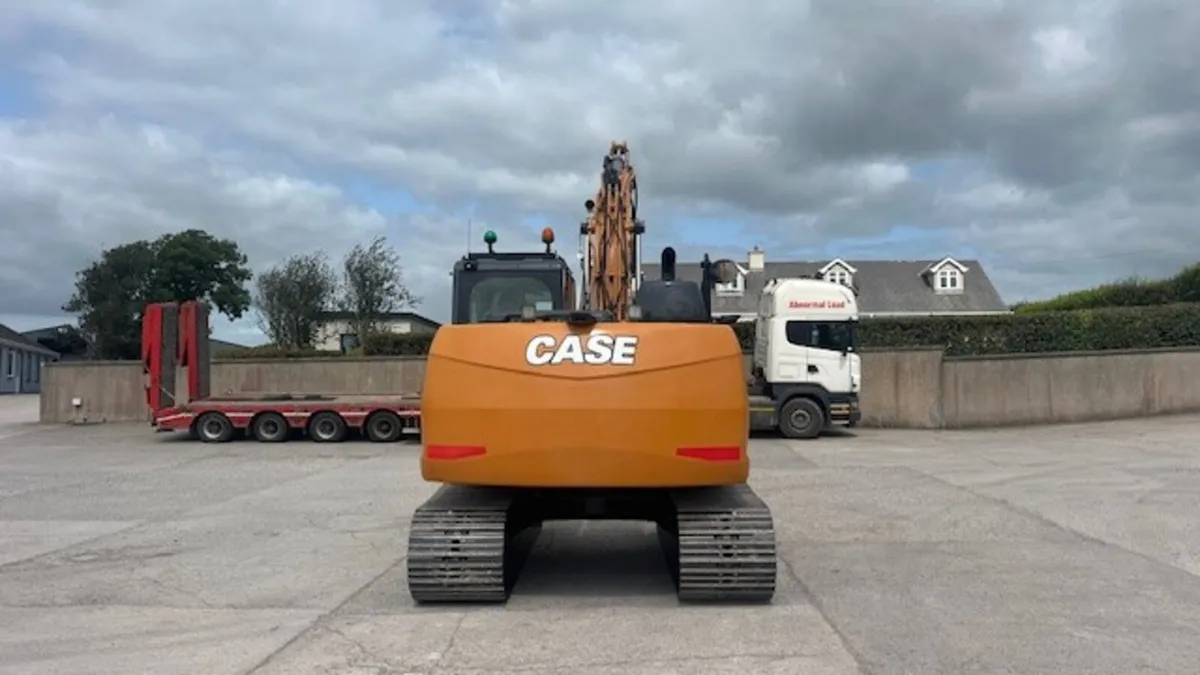 2019 Case 130D - Image 2