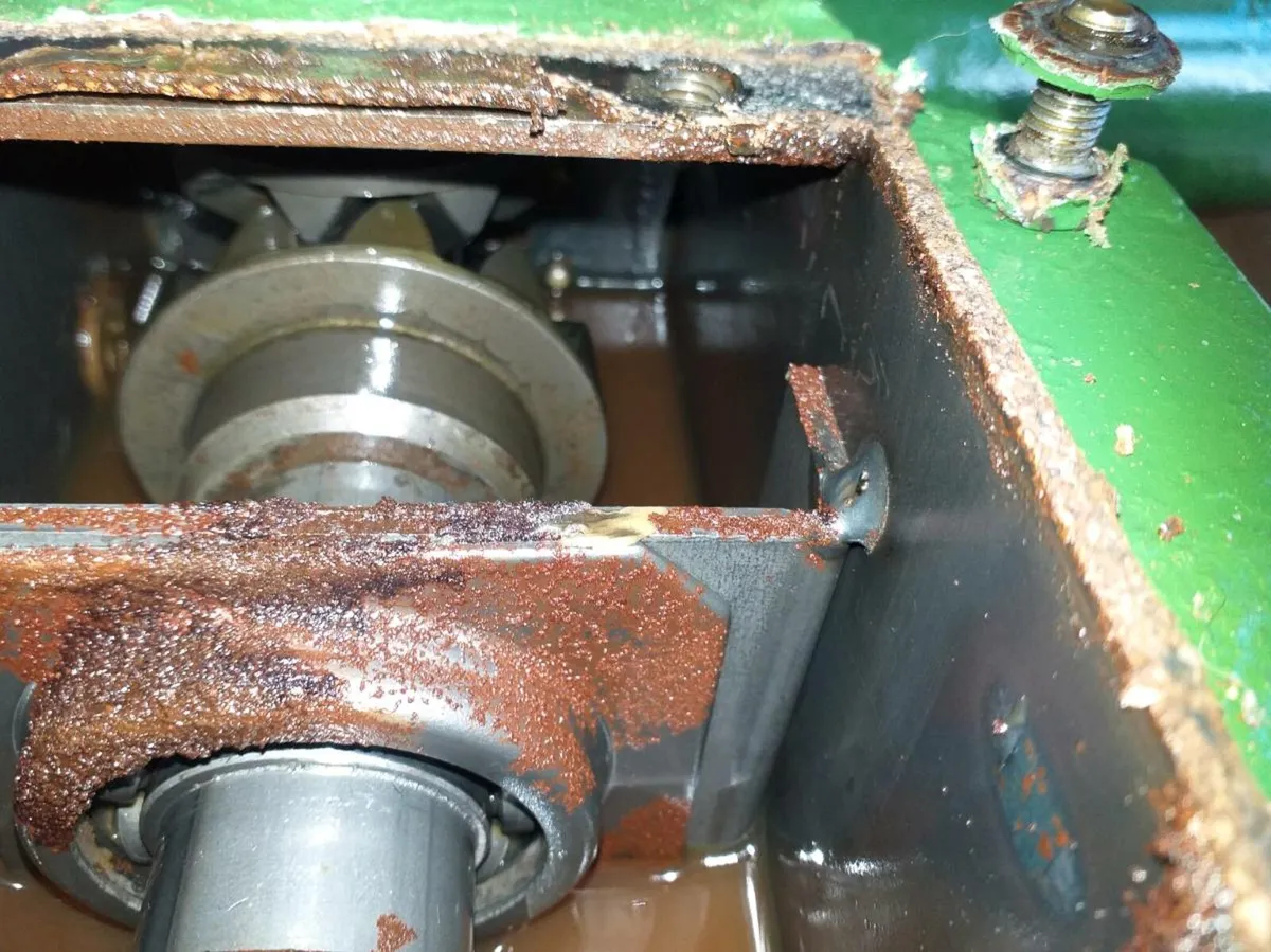 Fertiliser spreader for parts - Image 3