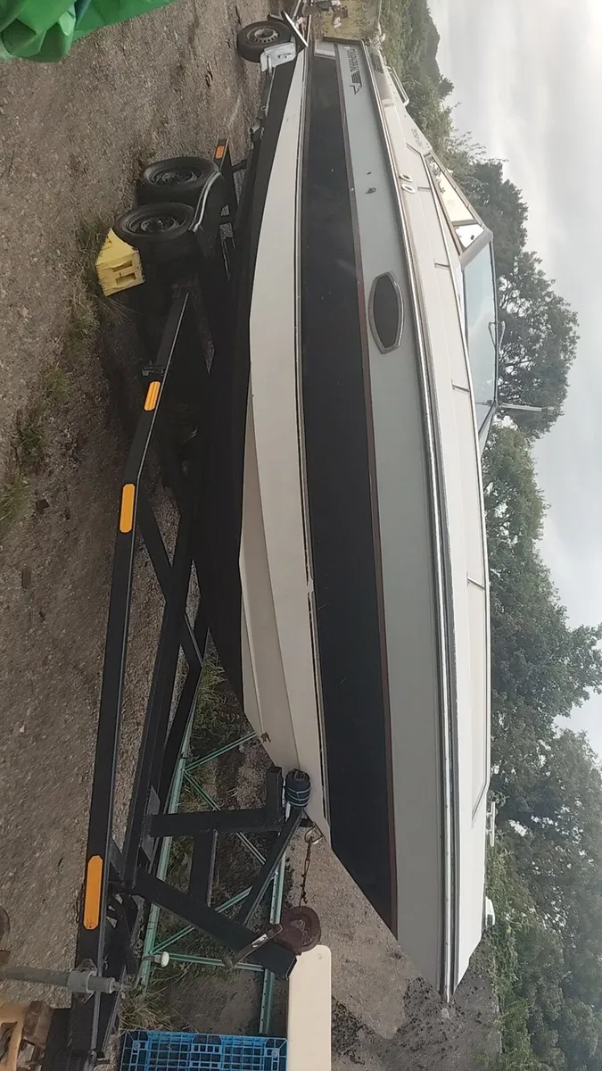 Chaparral 2350sx project boat - Image 4