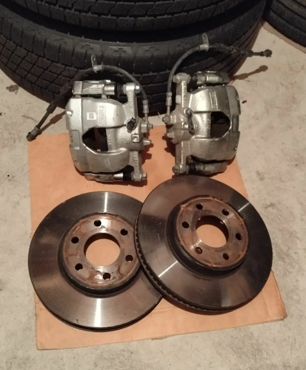 New Ford Transit Custom/ VW Transporter New Model - Image 4