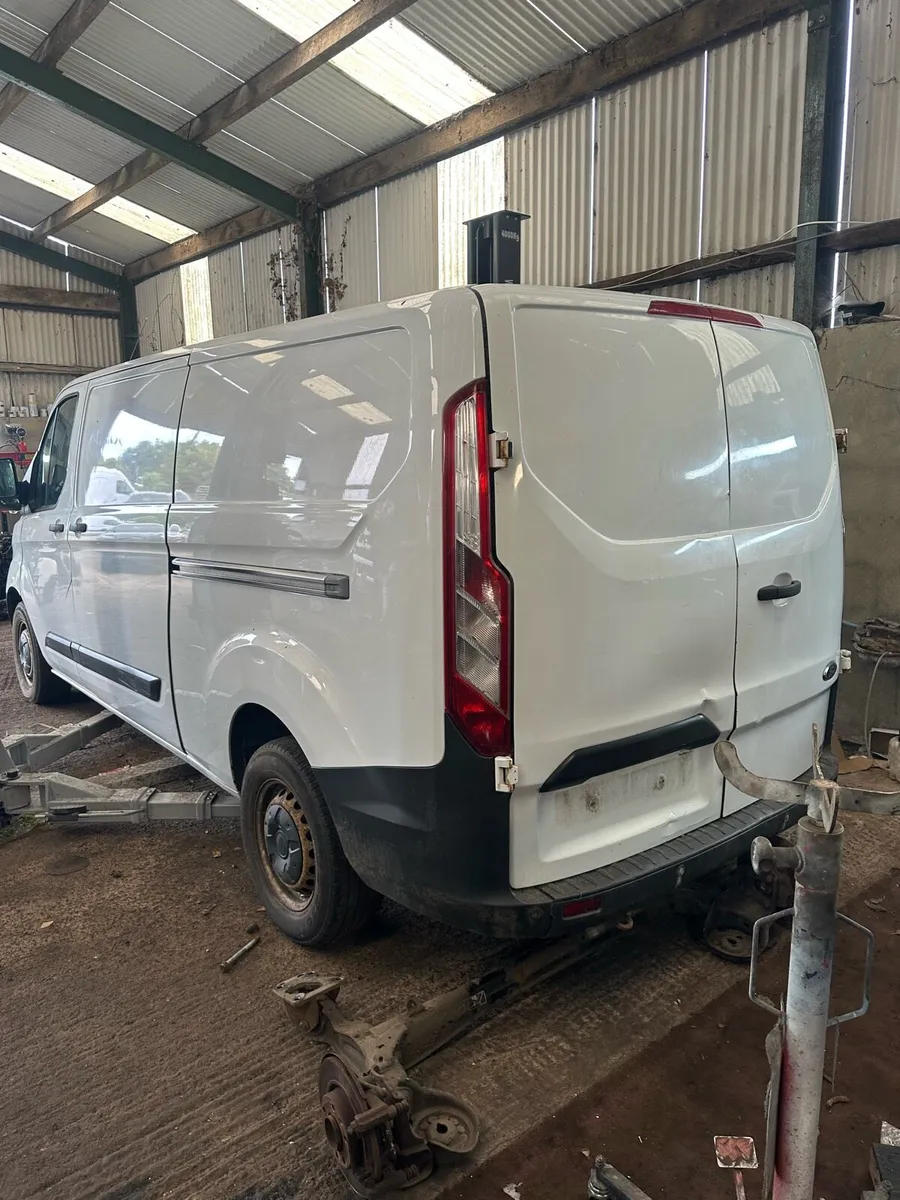 2016 Ford transit customs for breaking only - Image 3