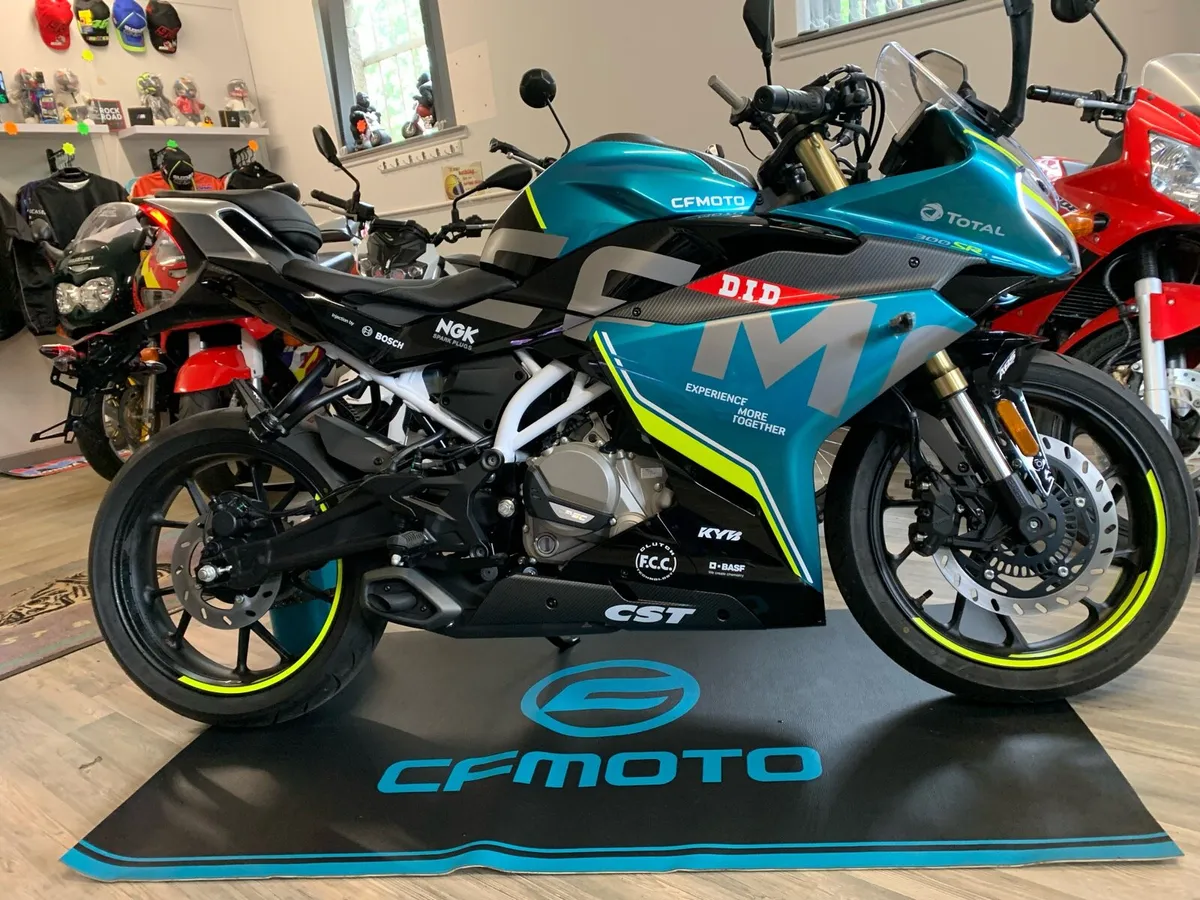CF Moto 300SR - Image 4