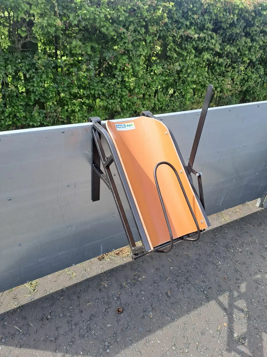 Lamb chutes ( SmythAgri ) - Image 4