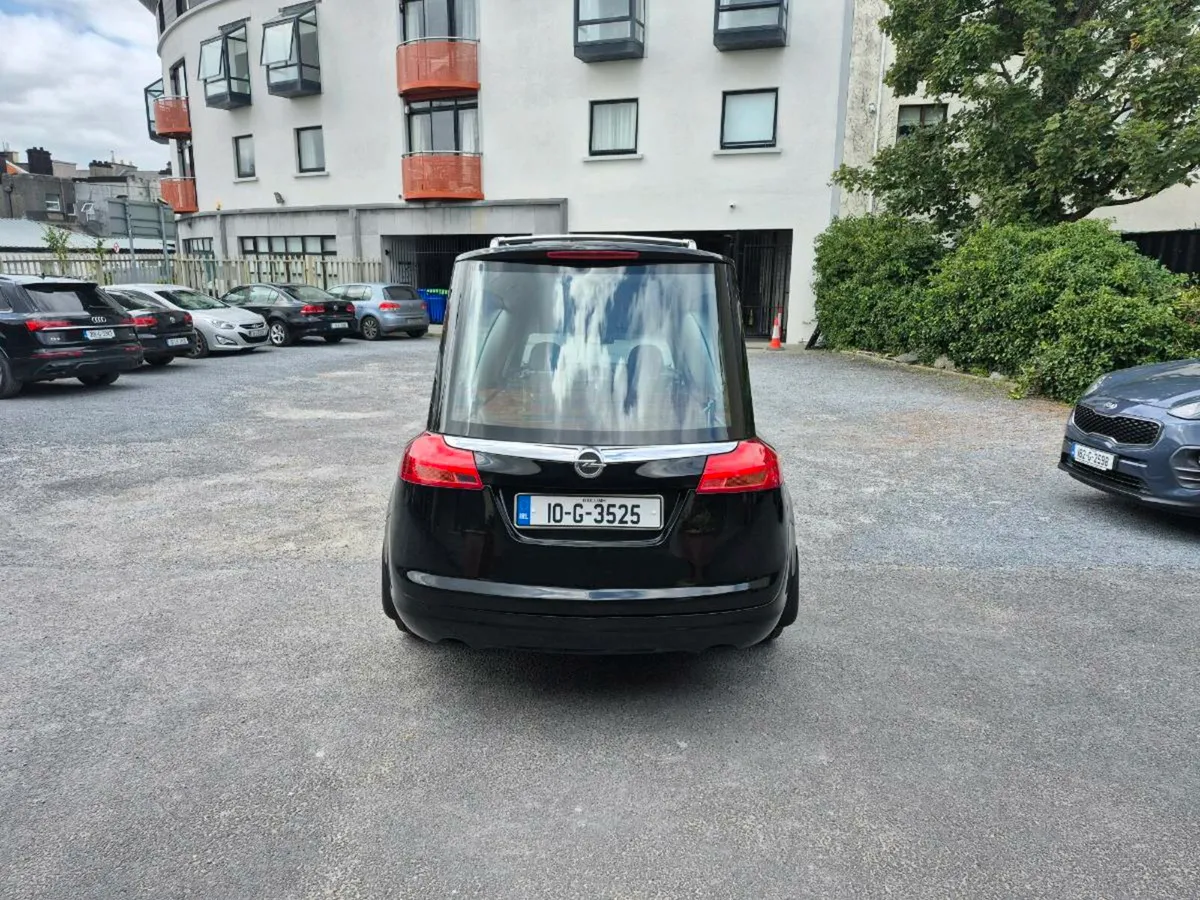 Cars / Hearse - Image 4