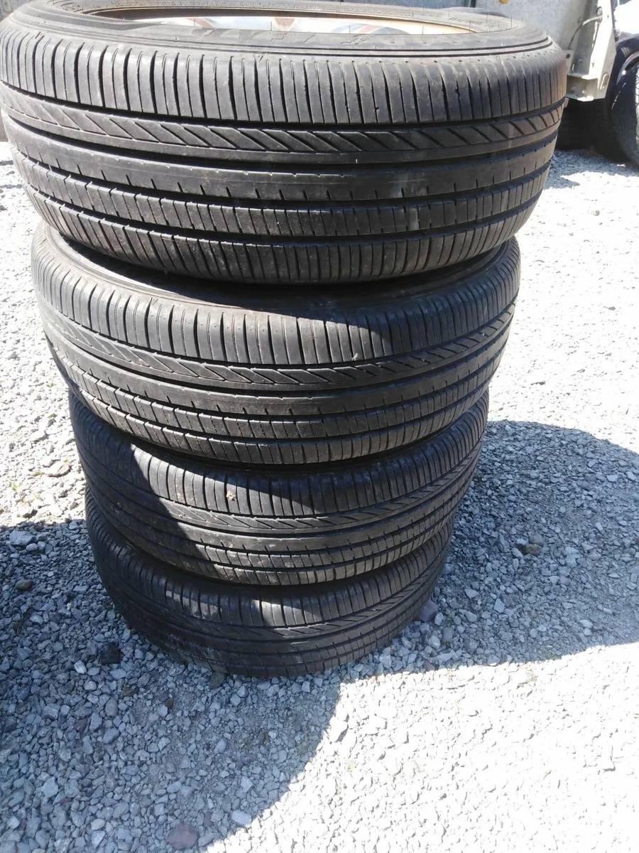 Tyres - Image 4