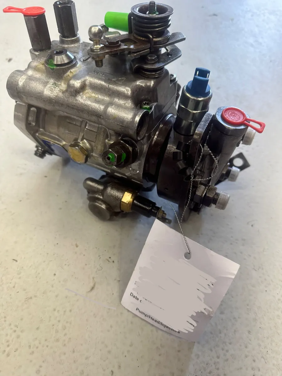 Forklift Repair / Maintenance - Image 4