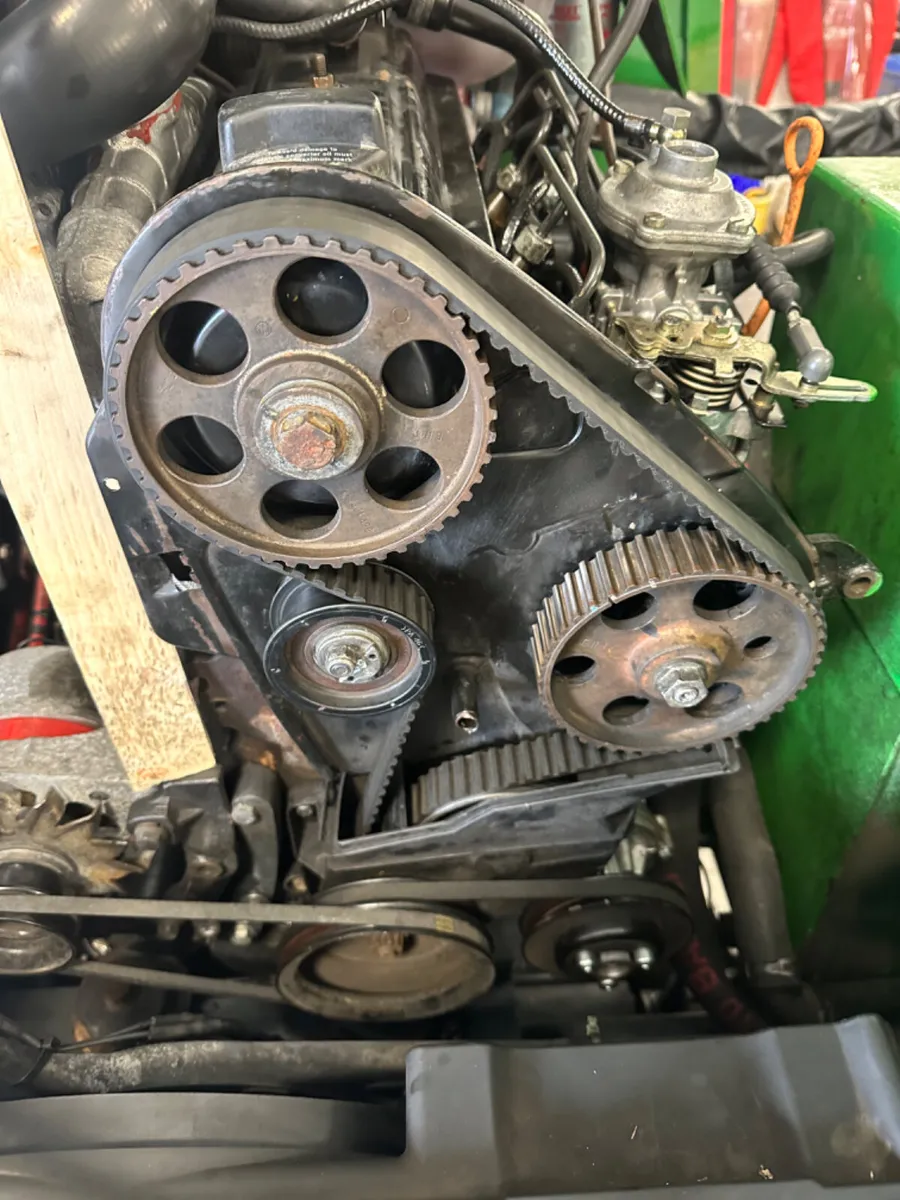 Forklift Repair / Maintenance - Image 3