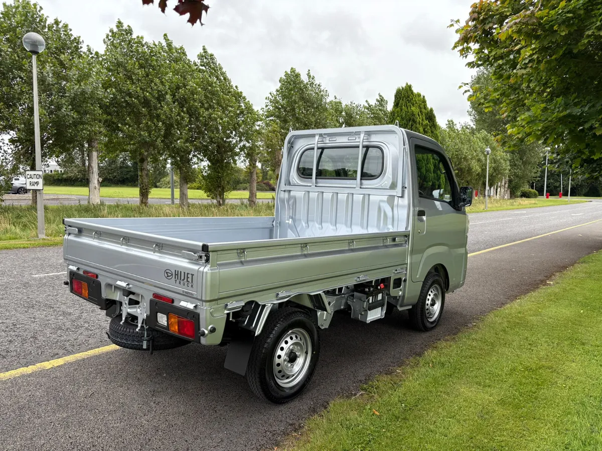2025 Suzuki & Daihatsu Mini Trucks - Image 3