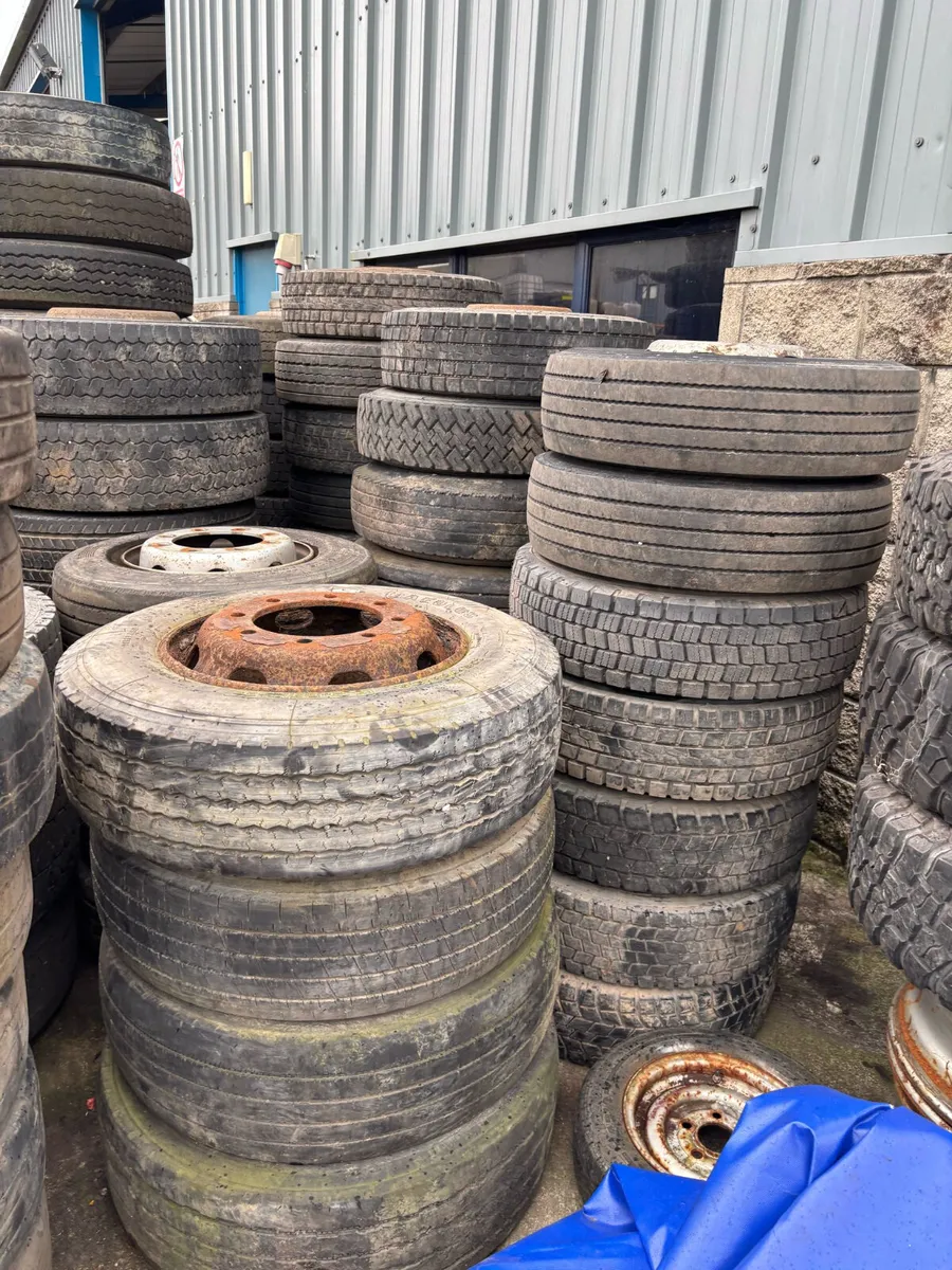 For Sale: Large Selection of Wheels/Tyres - Image 3