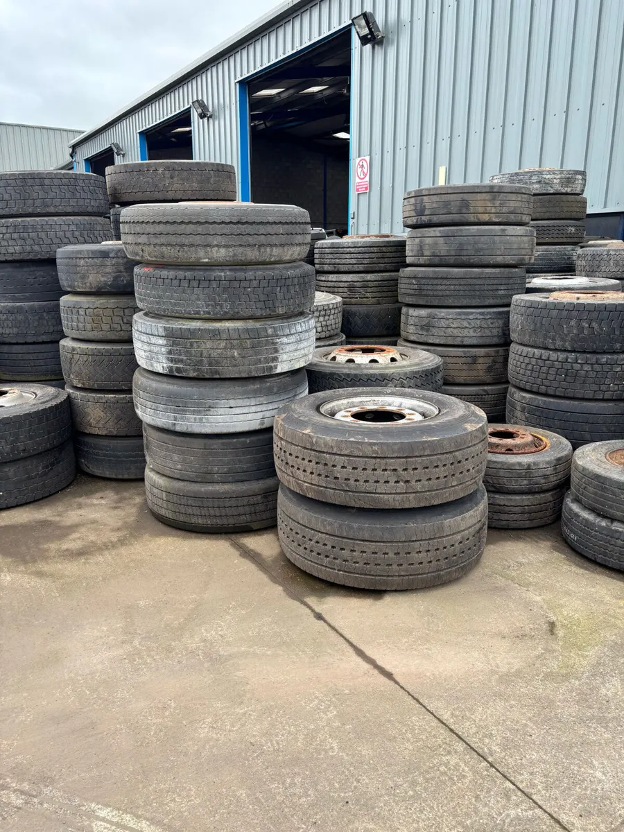 For Sale: Large Selection of Wheels/Tyres - Image 2