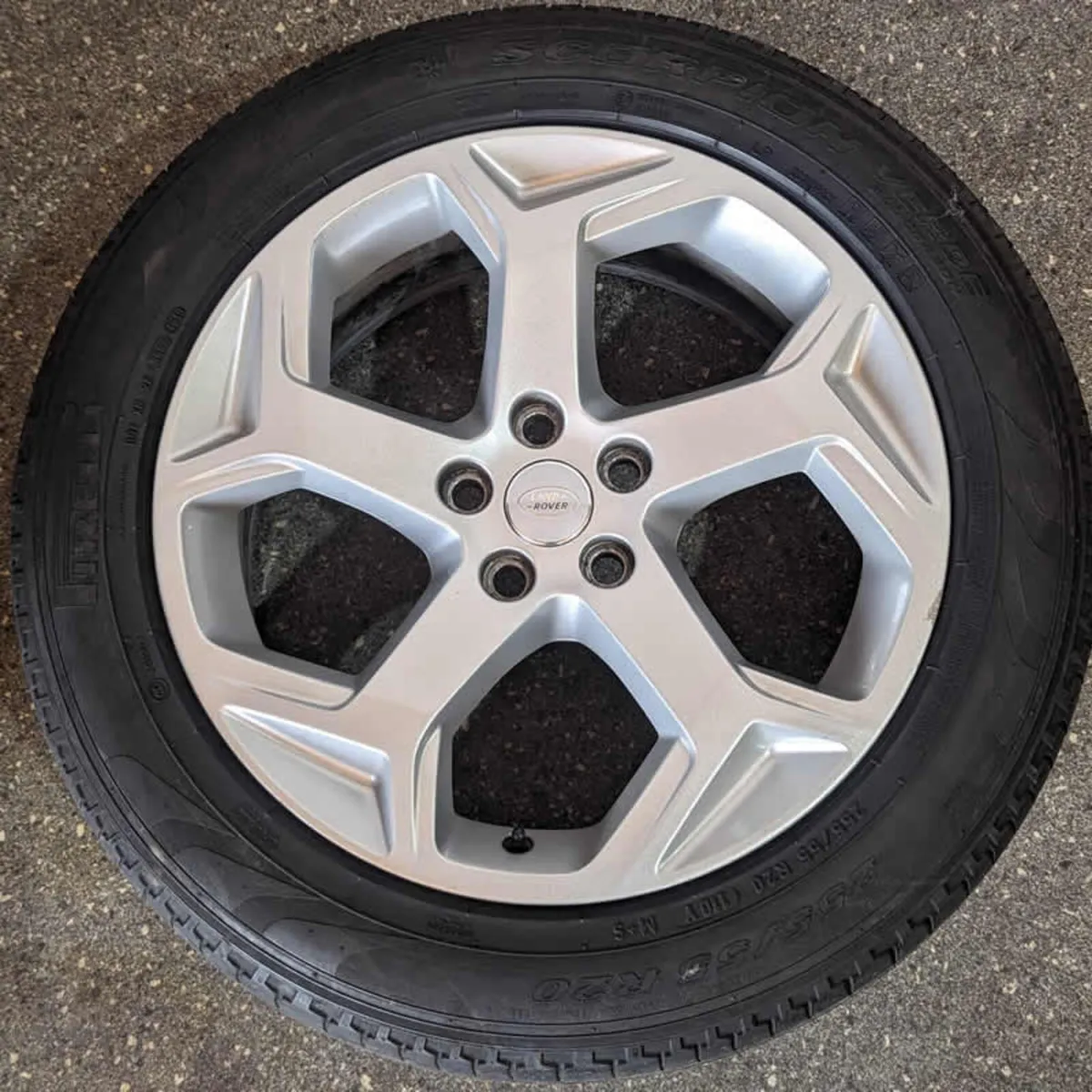 20" GENUINE OEM RANGE ROVER SPORT 5084 STYLE WHEEL - Image 2