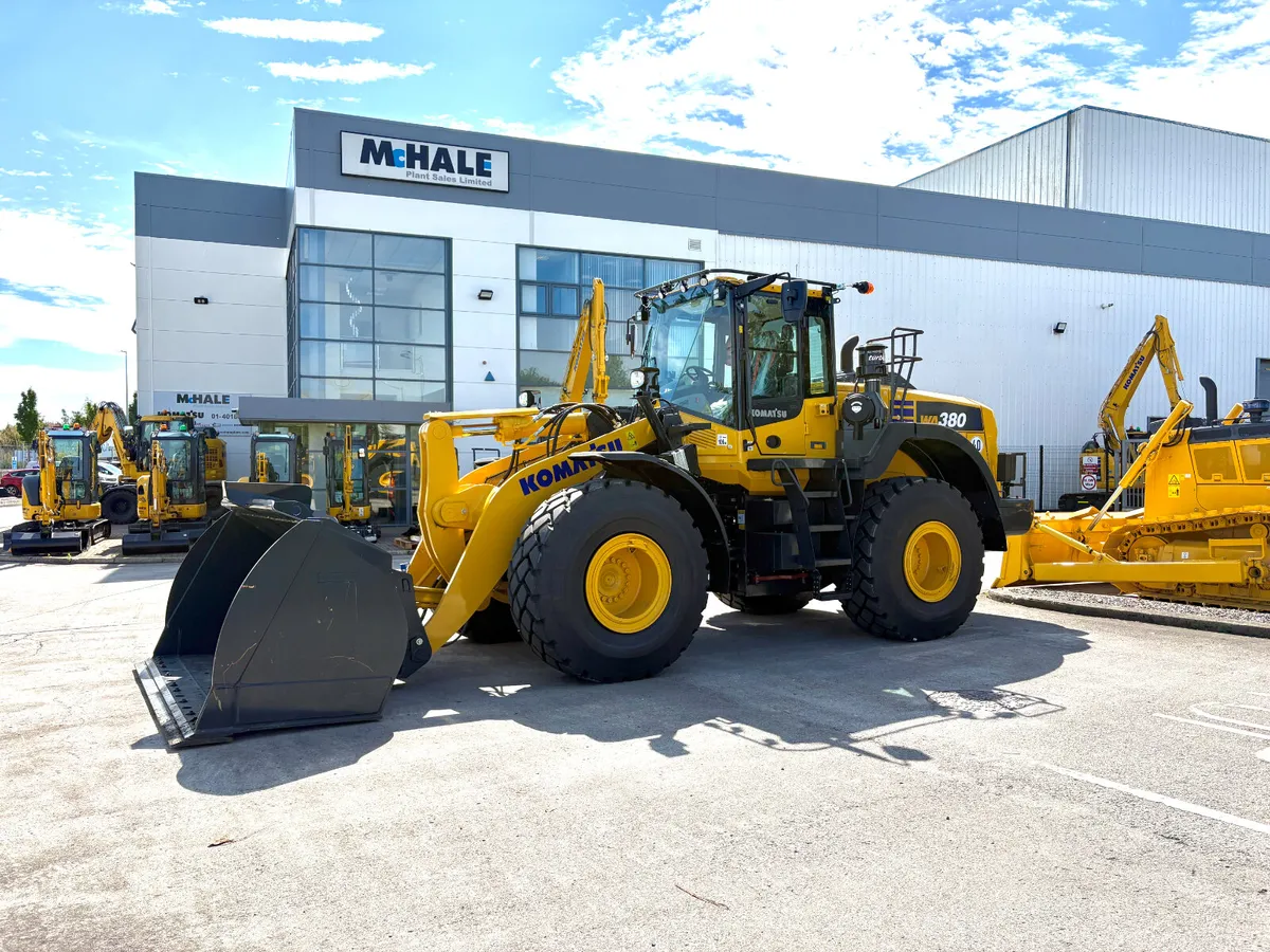 Komatsu  WA380-8 - Image 2