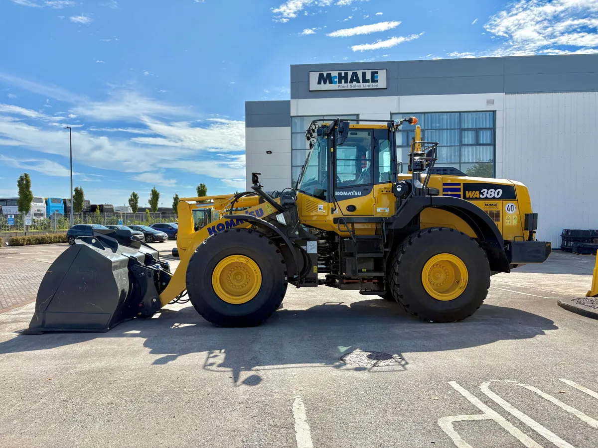 Komatsu  WA380-8 - Image 3