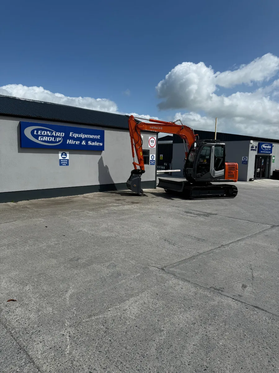 Hitachi Zaxis 70 -3 - Image 1