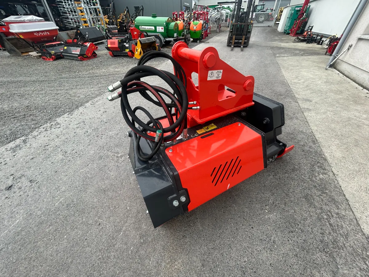 Flail tec mulcher with hyd door - Image 4