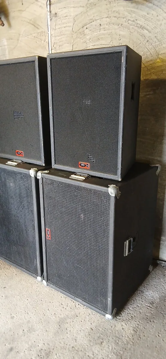 Peavey Bass bins And Tops - Image 1