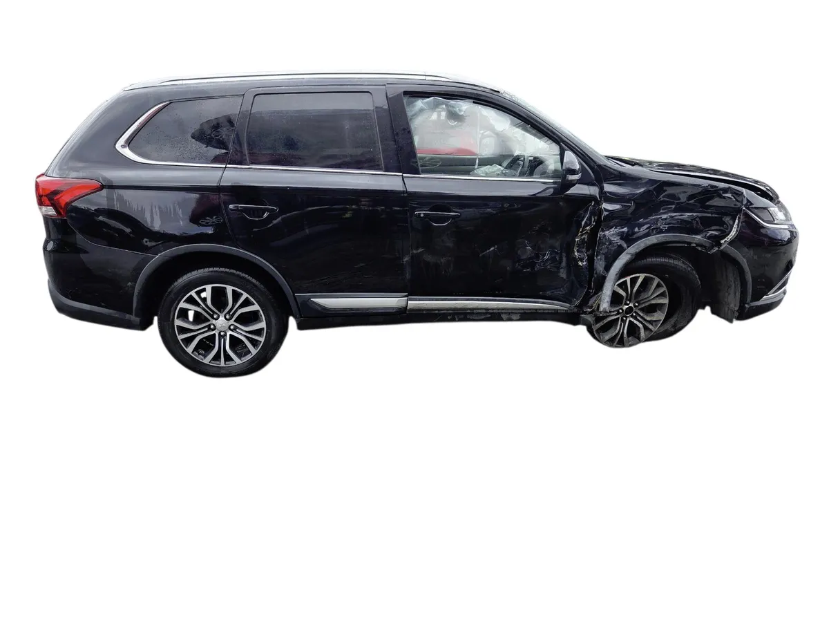 2018 MITSUBISHI OUTLANDER For Breaking/Dismantling - Image 2