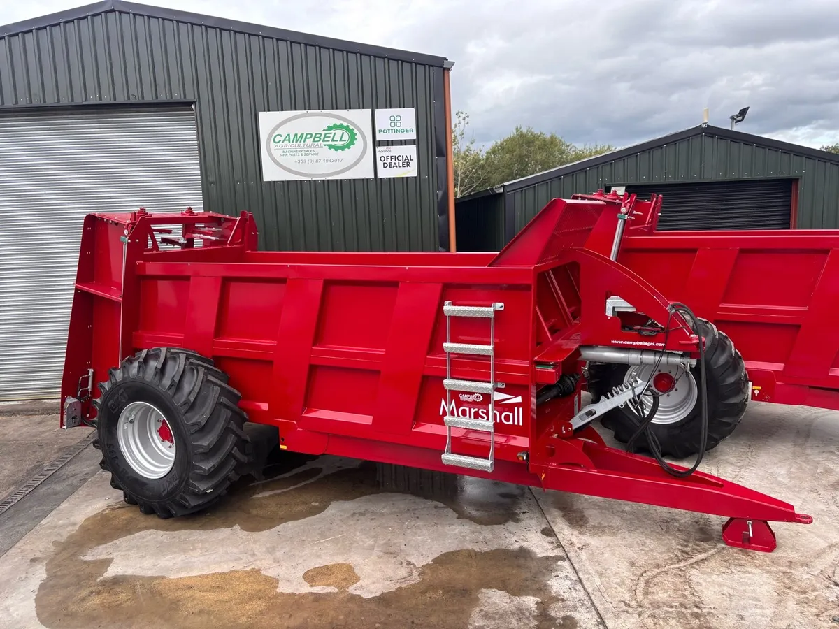 New Marshall Rear Discharge Dung Spreaders - Image 4