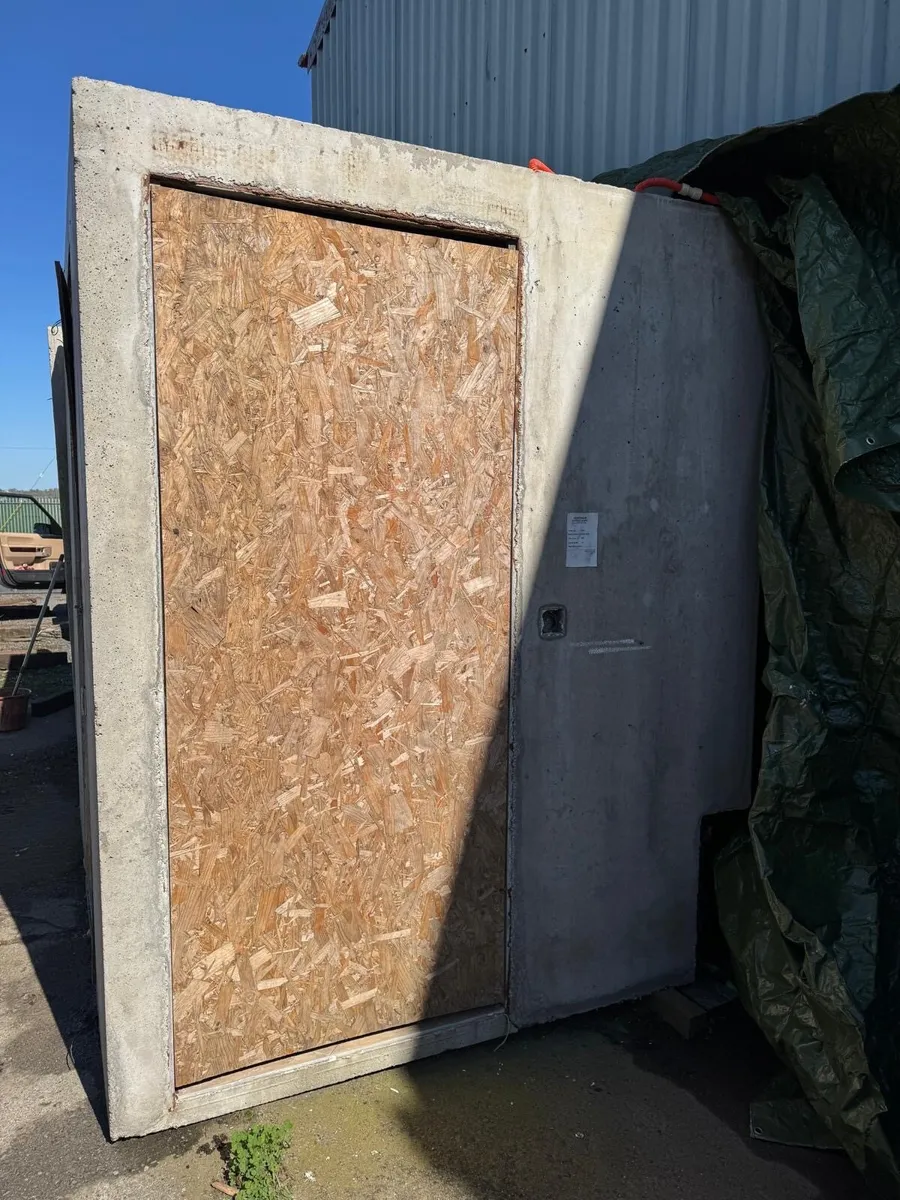 Instant bathroom. Toilet pod. Shower pod. - Image 4