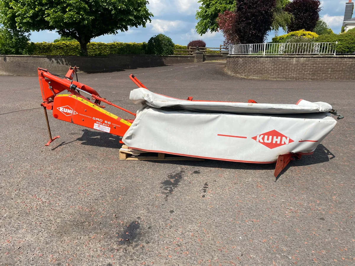 Kuhn GMD66 Multidisc Mower - Image 2