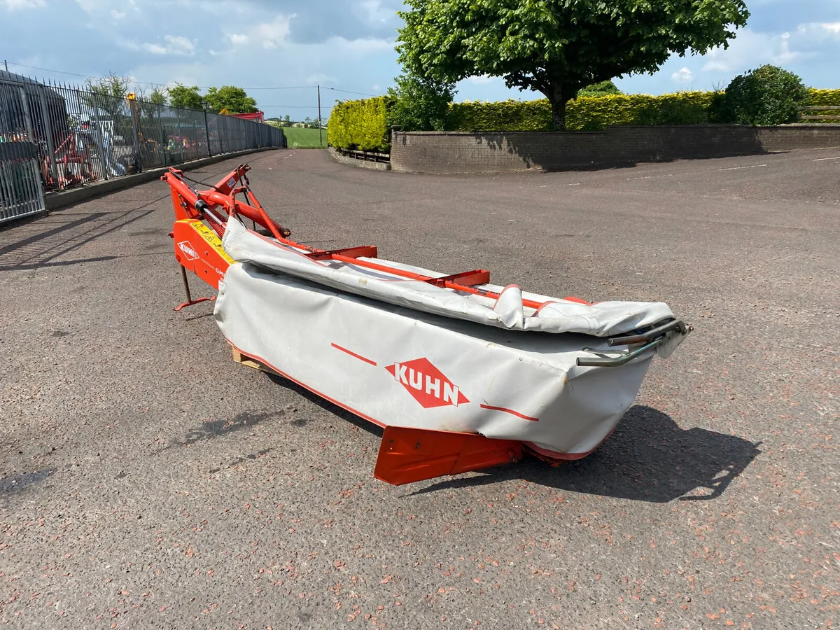 Kuhn GMD66 Multidisc Mower - Image 3