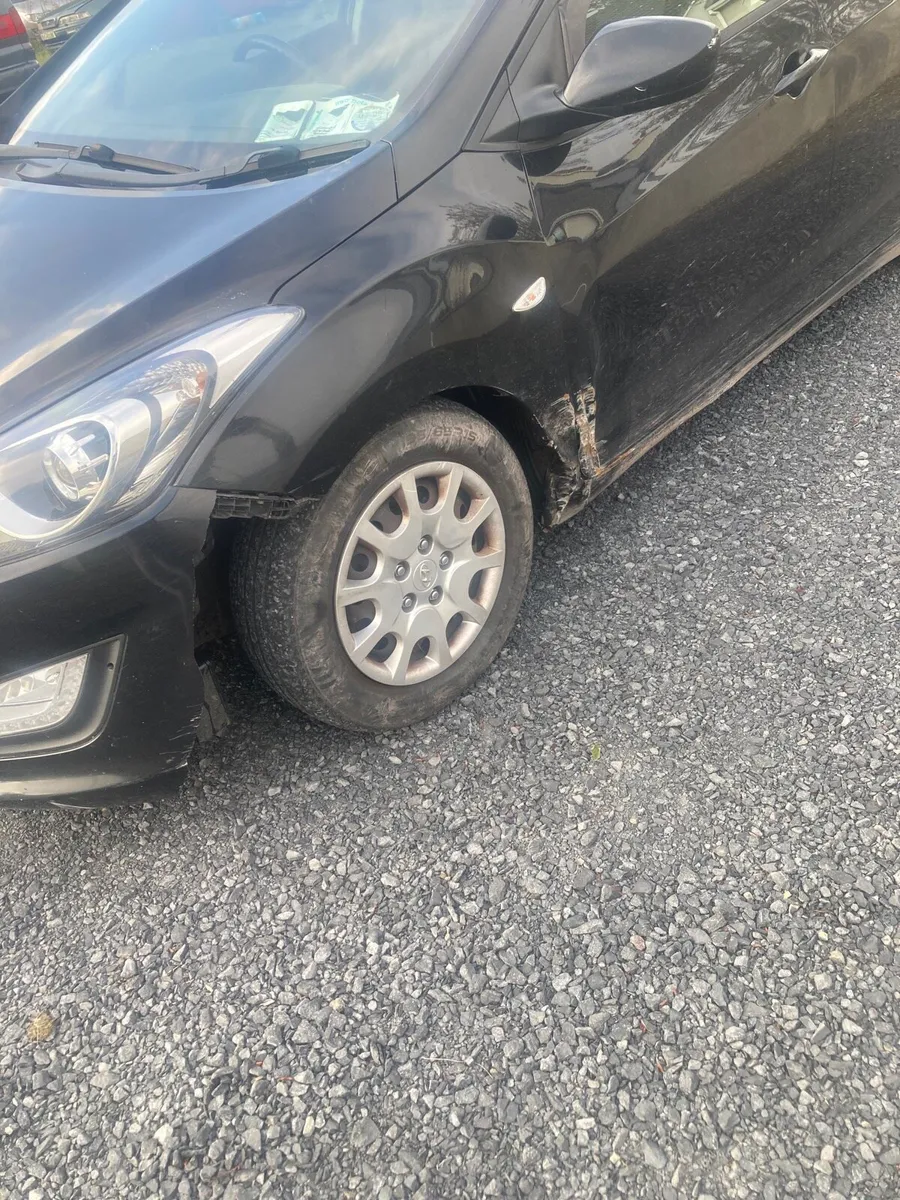 141 Hyundai i30 - Image 3