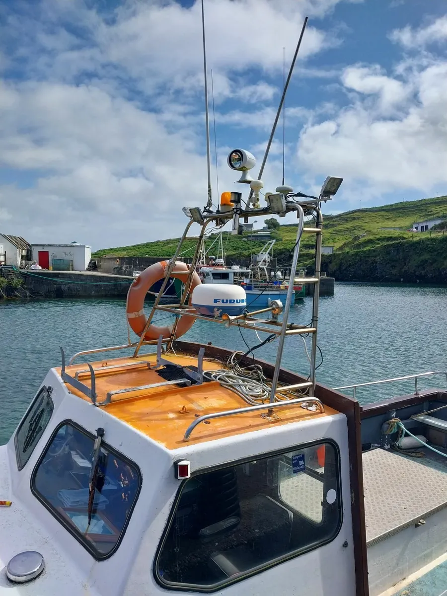 31ft Versatility boat for sale - Image 4