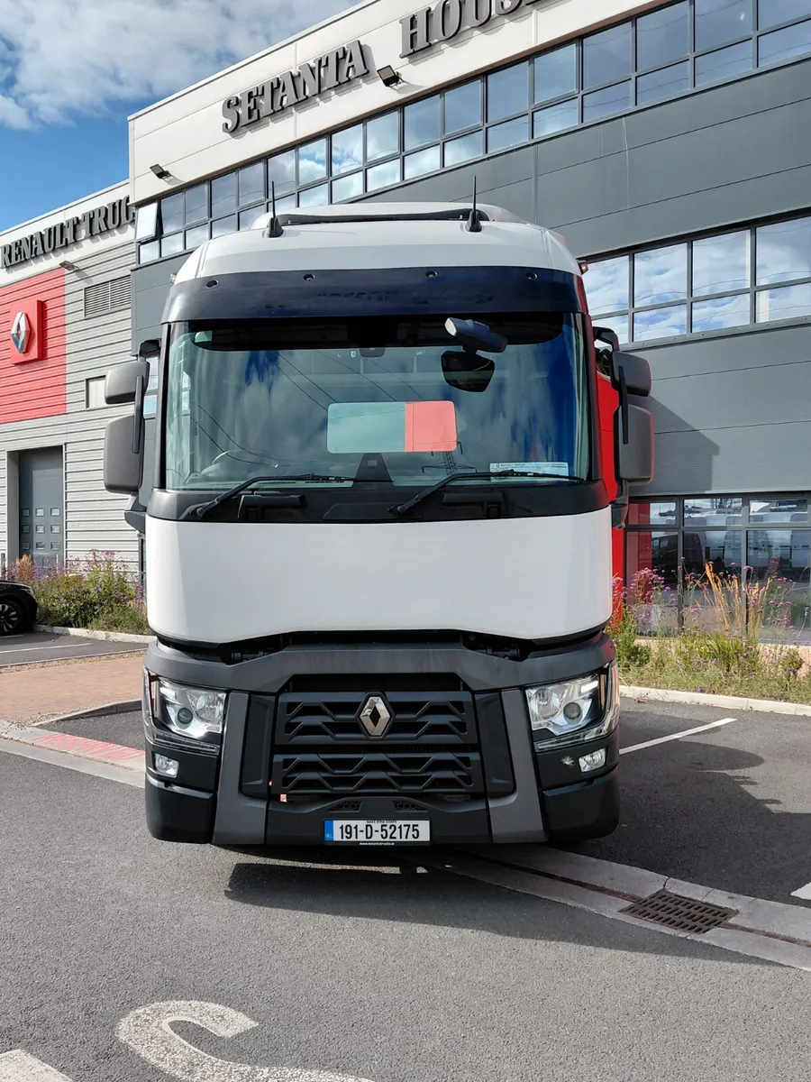 OWN THIS TRUCK FROM €600 PER WEEK - Image 2