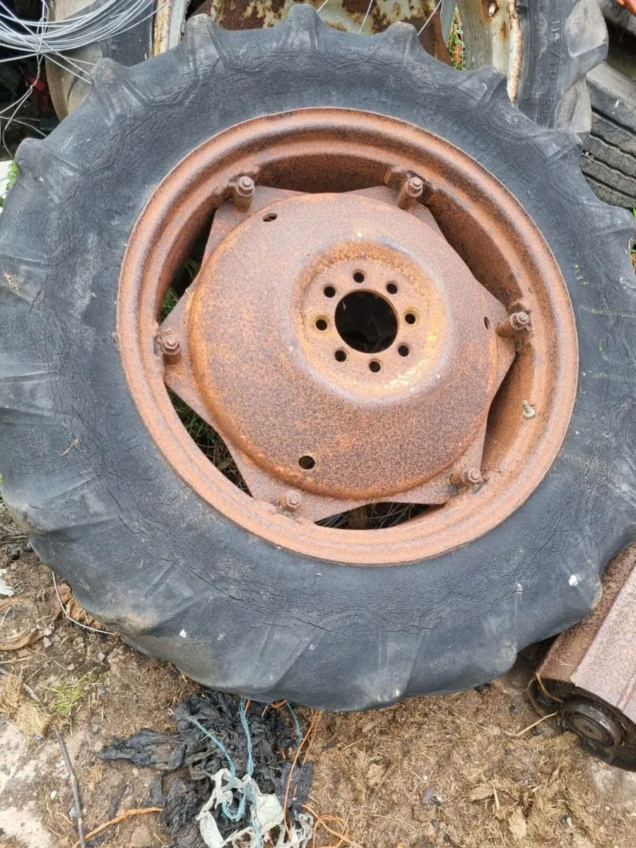 Dual double wheels 12.4 28 - Image 2