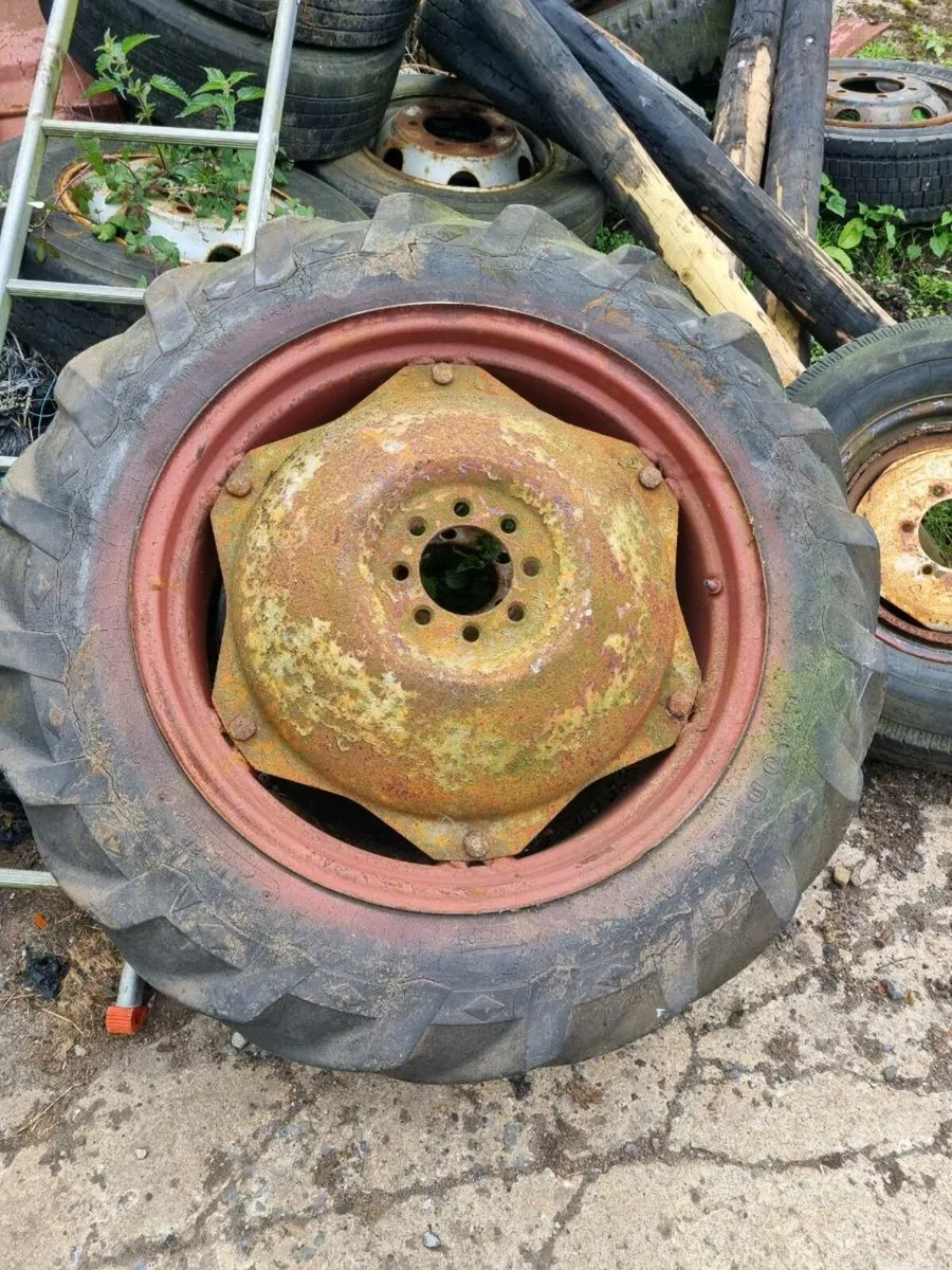 Dual double wheels 12.4 28 - Image 1