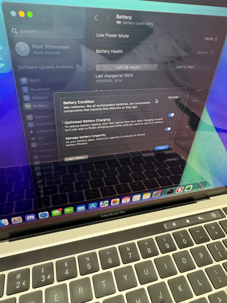 MacBook Pro 2020 - Image 4