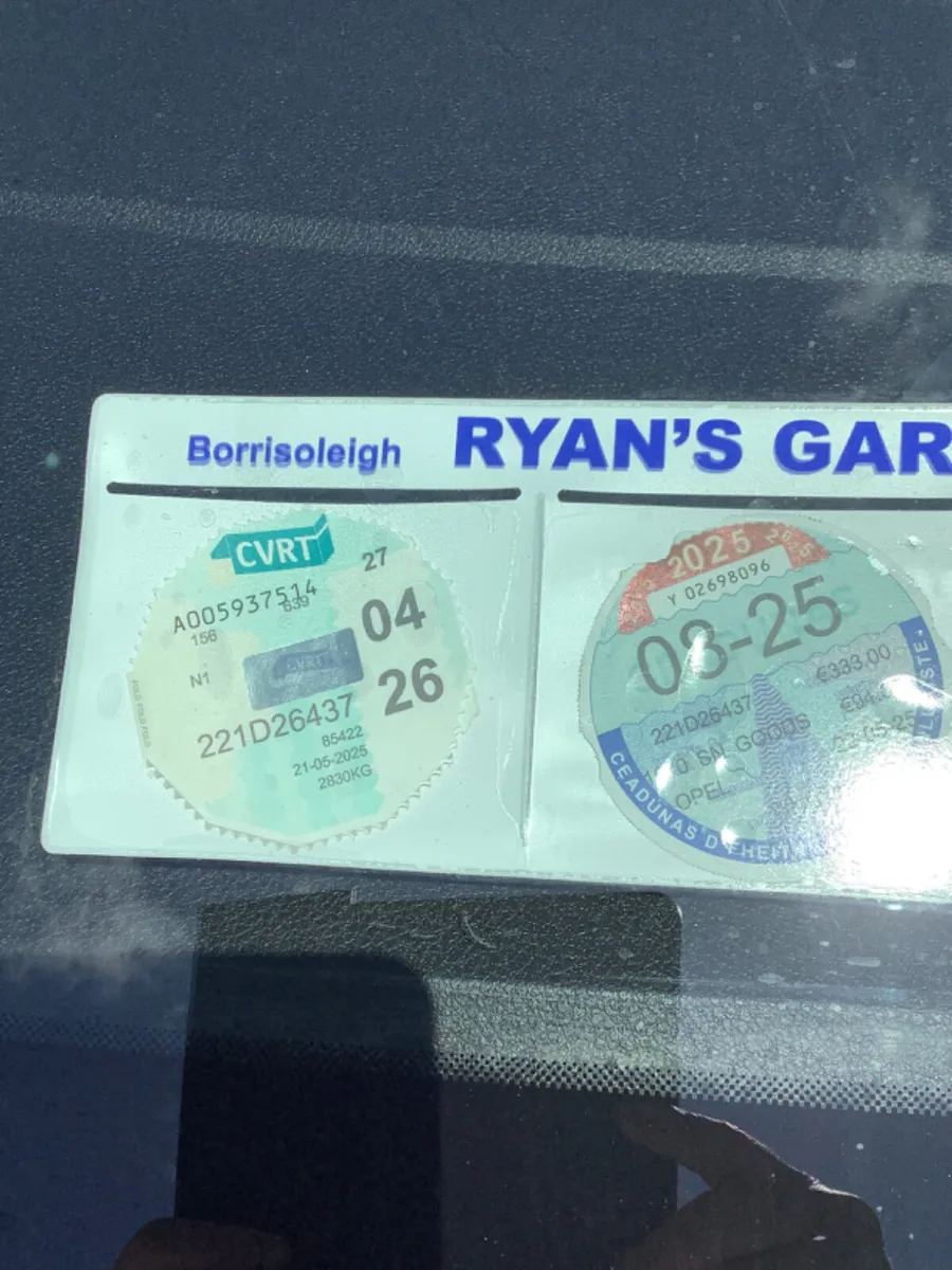 Opel Vivaro 2022 low km price inc vat - Image 4